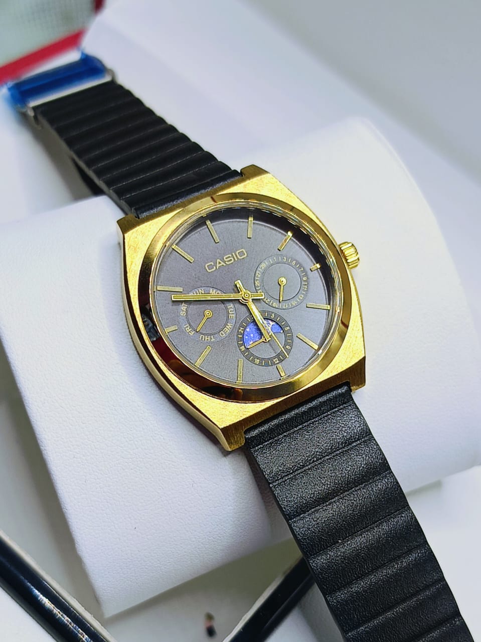 Watch Men's Turntable Waterproof Men's Watch Quartz Watch Men's Watch